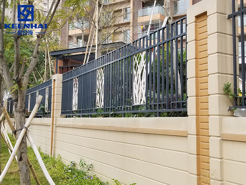 Classic Slatted Fence