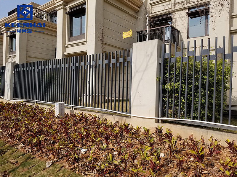 Classic Slatted Fence