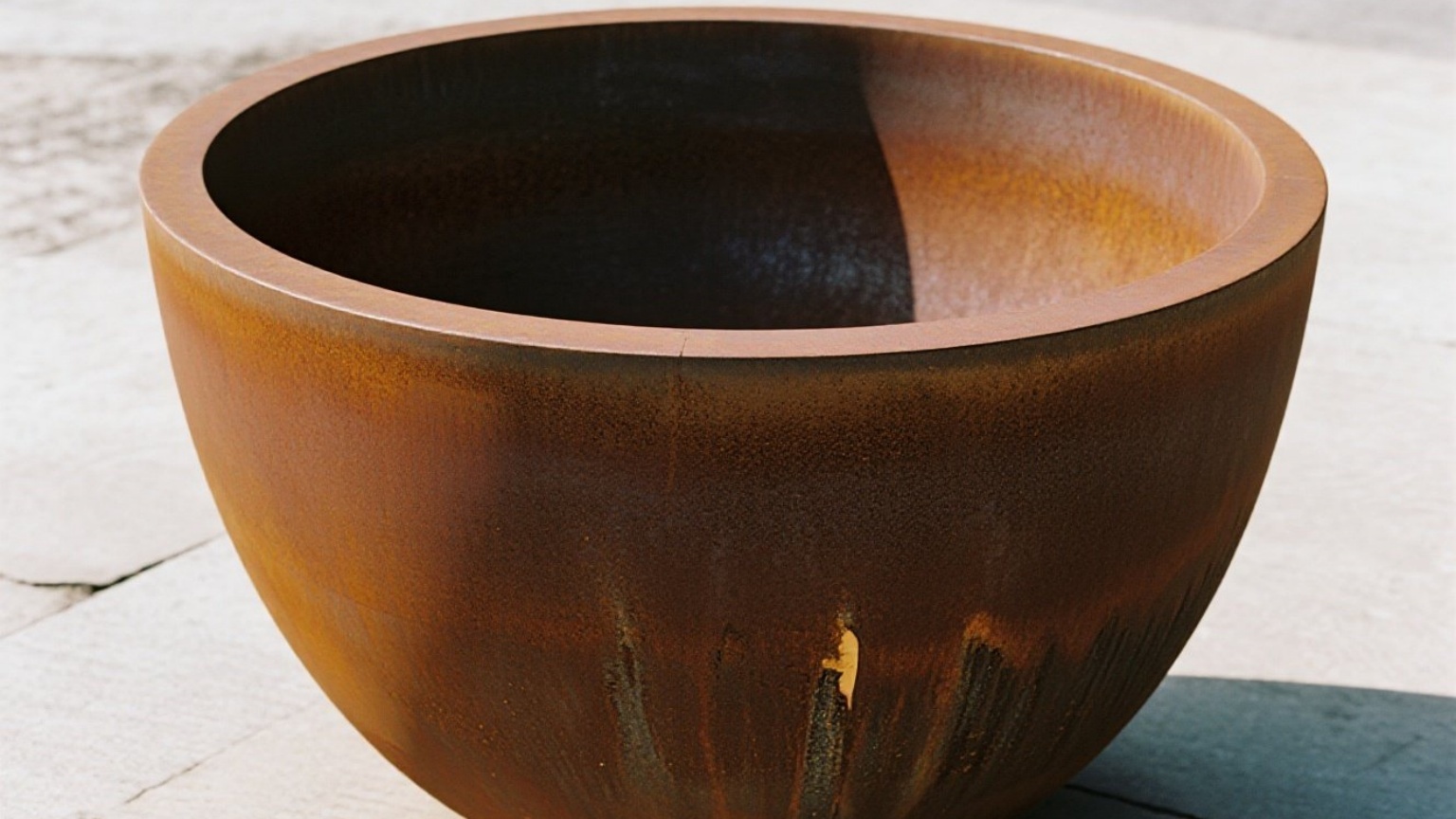 Weathering pot application