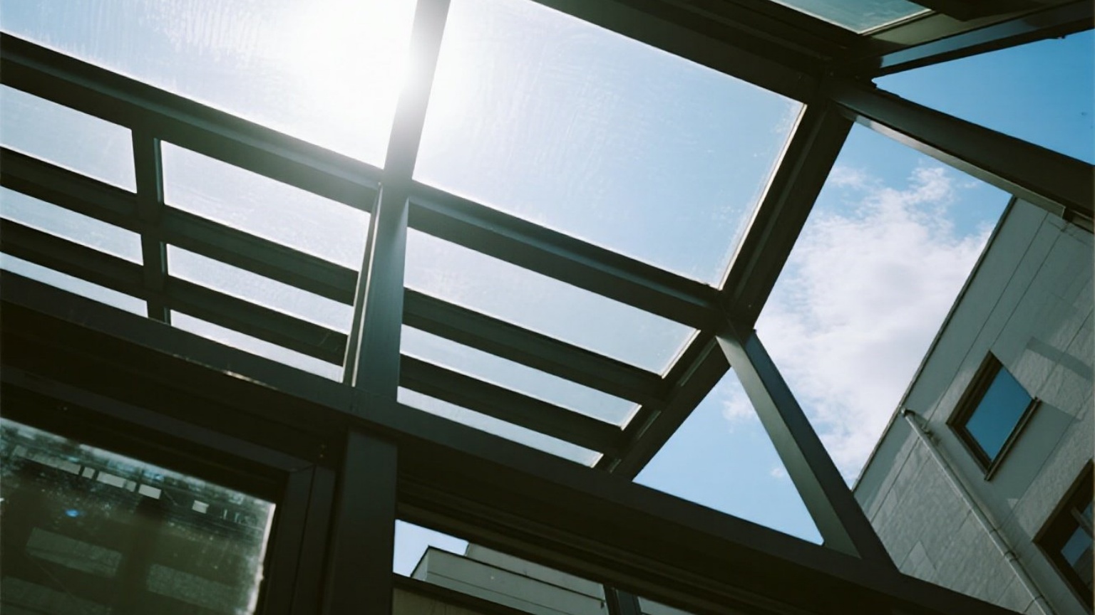 Panoramic view of the sunroom