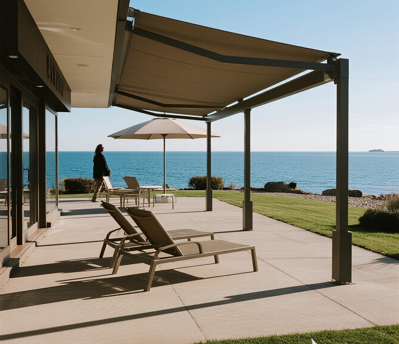 Aluminum awning for window